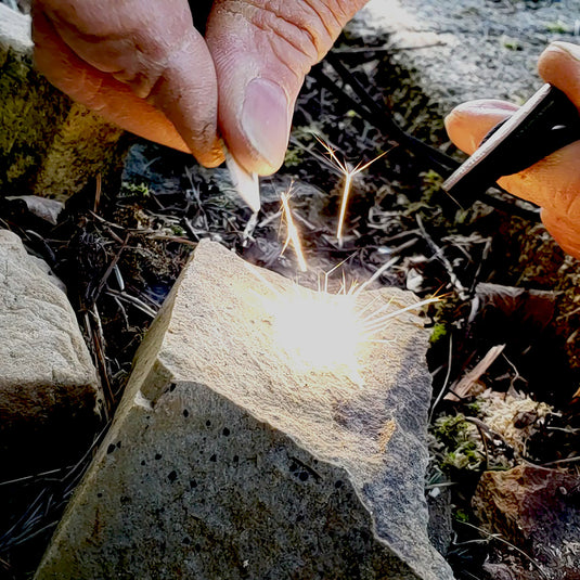 Emergency Fire Starter Necklace - Ultra Lightweight Mini Ferro Rod with Ceramic Striker & Neck Lanyard