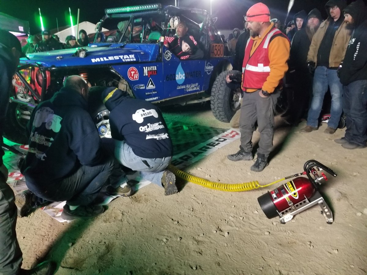 CO2 Tank Floor Bracket - Trail and Timber Co
