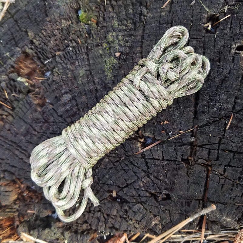 Load image into Gallery viewer, Enhanced &quot;Fish &amp; Fire&quot; Emergency Survival Paracord - Easy to Handle &quot;Quick Deploy&quot; Speed Hank

