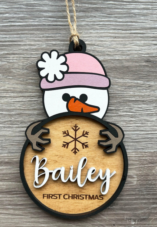 Load image into Gallery viewer, Christmas Character Ornamanets
