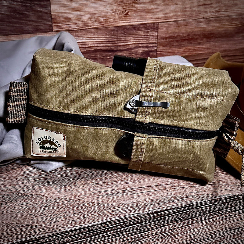 Load image into Gallery viewer, Wallaby Box Pouch Bushcraft Survival Camping Possibles Dopp Grooming (Various Colors)
