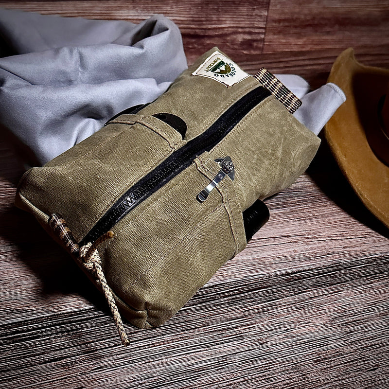 Load image into Gallery viewer, Wallaby Box Pouch Bushcraft Survival Camping Possibles Dopp Grooming (Various Colors)
