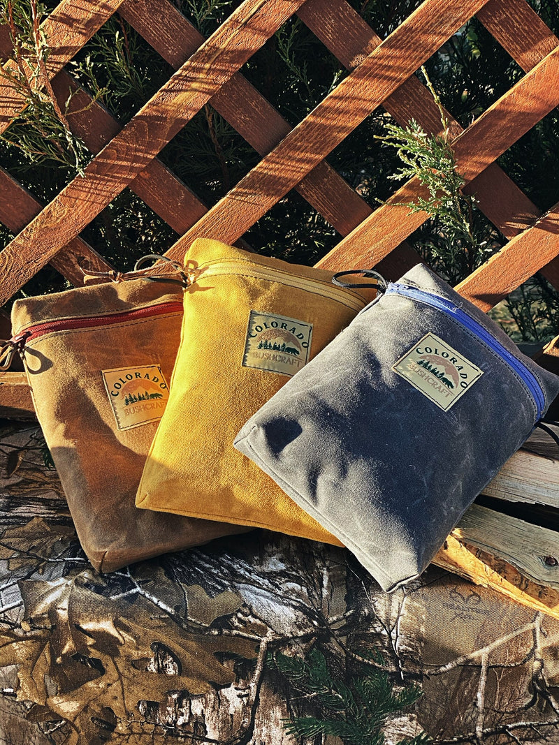 Load image into Gallery viewer, Handmade Medium Waxed Canvas Traditional EDC Pouch Bushcraft Survival Camping Possibles Dopp Grooming (Various Colors)
