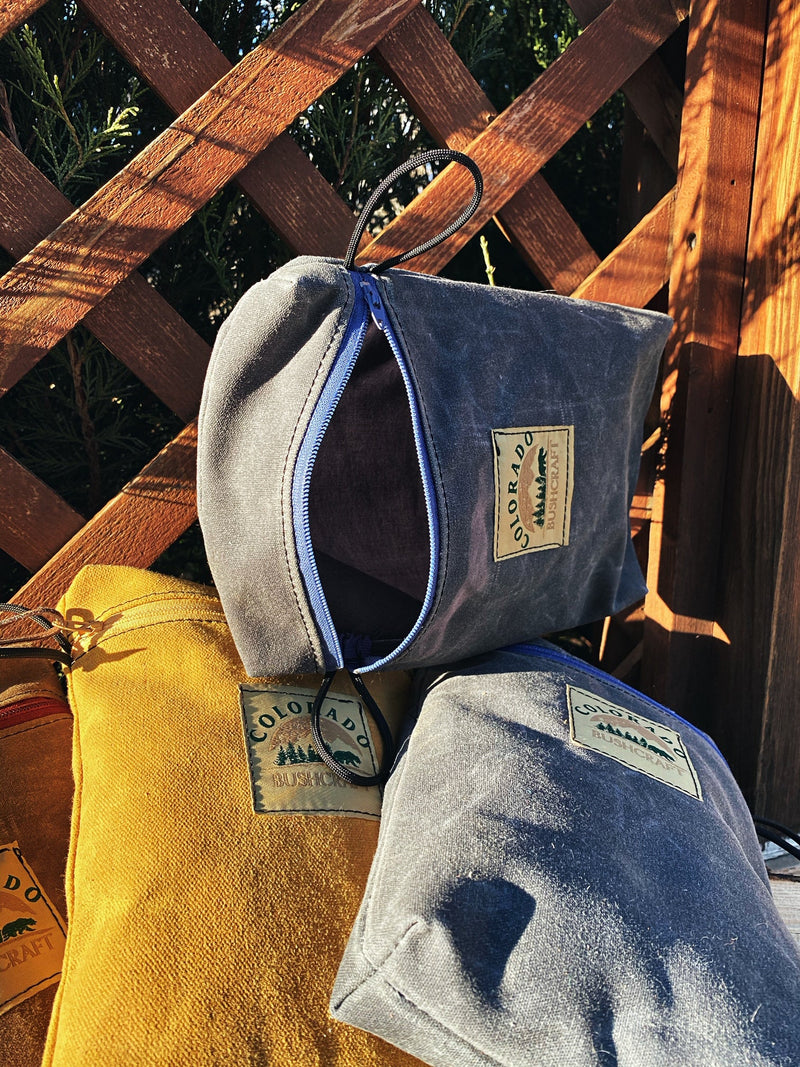Load image into Gallery viewer, Handmade Medium Waxed Canvas Traditional EDC Pouch Bushcraft Survival Camping Possibles Dopp Grooming (Various Colors)
