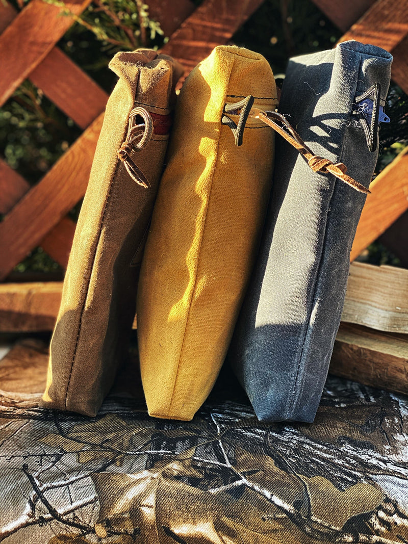 Load image into Gallery viewer, Handmade Medium Waxed Canvas Traditional EDC Pouch Bushcraft Survival Camping Possibles Dopp Grooming (Various Colors)
