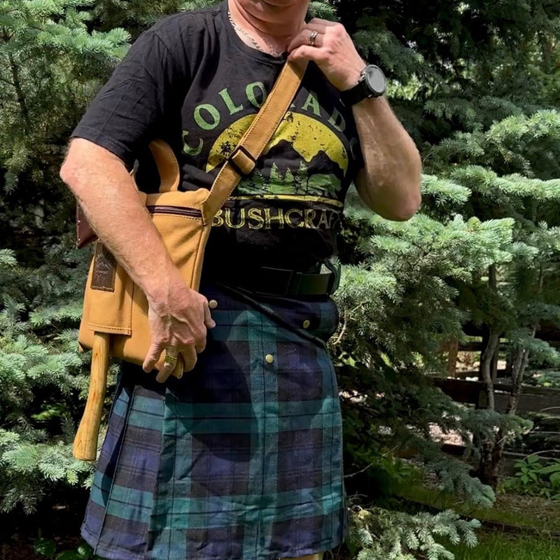 Load image into Gallery viewer, The Daytripper Waxed Canvas Bushcraft Hybrid Haversack / Messenger Bag
