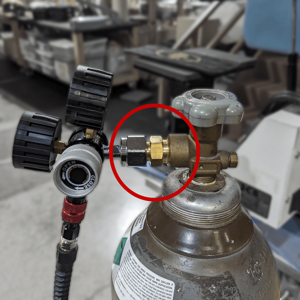 N2 male to CO2 male Adapter Brass - Trail and Timber Co