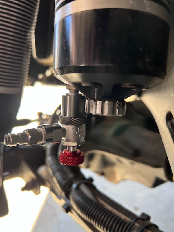 Load image into Gallery viewer, PT Shock Chuck™ Xtra Long - No Air Loss (NAL) Tire and Shock chuck - 1000 psi WP
