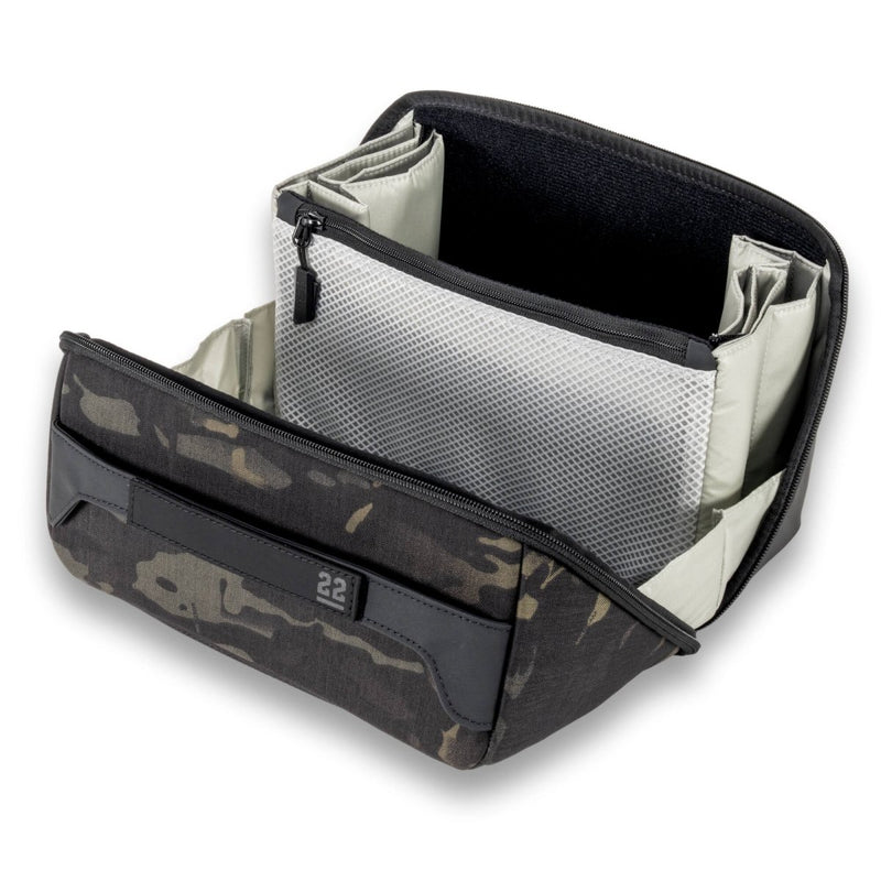 Load image into Gallery viewer, Tenkile™ Grande Tech Pouch - Trail and Timber Co
