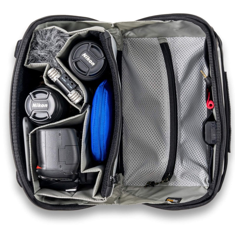 Load image into Gallery viewer, Tenkile™ Grande Tech Pouch - Trail and Timber Co
