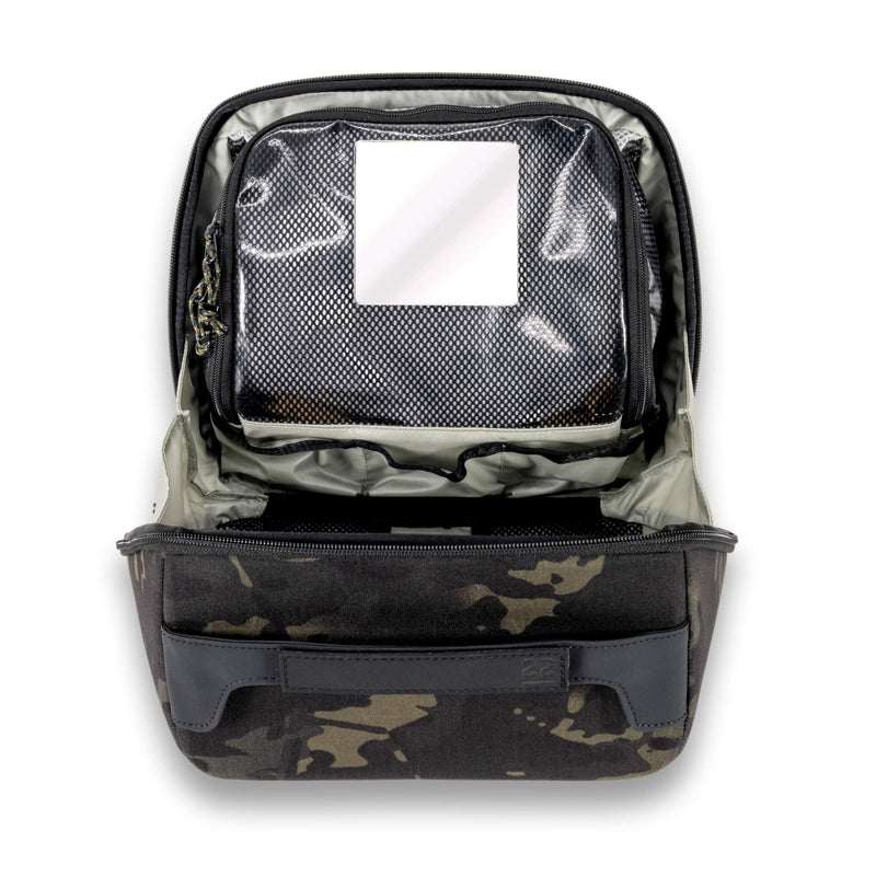 Load image into Gallery viewer, Tortoise™ Grande Toiletry Bag
