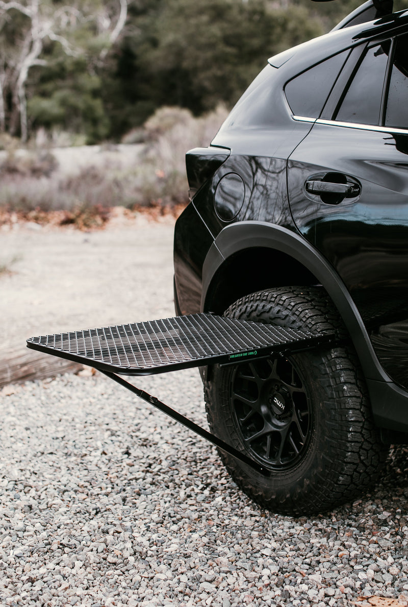 Load image into Gallery viewer, Medium Steel Camping Tire Table

