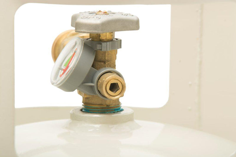 Load image into Gallery viewer, Flame King 20lb Single Spud LP Buffer Tank with Gauge
