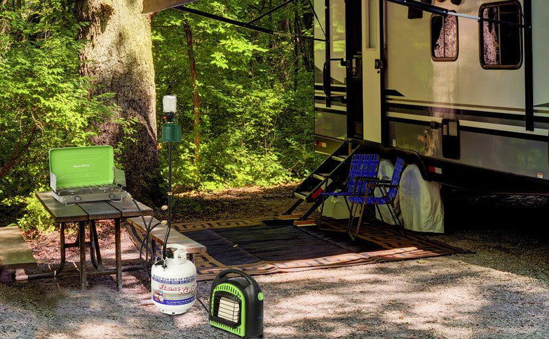 Load image into Gallery viewer, Flame King 3 Outlets Adapter 20 to 1LB Propane Tank Distribution Post Pole Tree Stem Stand
