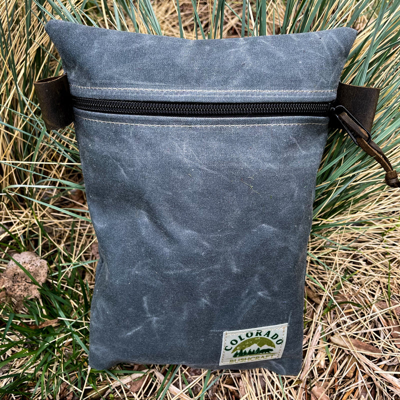 Load image into Gallery viewer, Handmade Medium Waxed Canvas Traditional EDC Pouch Bushcraft Survival Camping Possibles Dopp Grooming (Various Colors)
