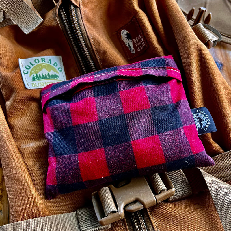 Load image into Gallery viewer, Waxed Canvas Talcum EDC Pouch Bushcraft Survival Camping Possibles Dopp Grooming (Various Colors/sizes)
