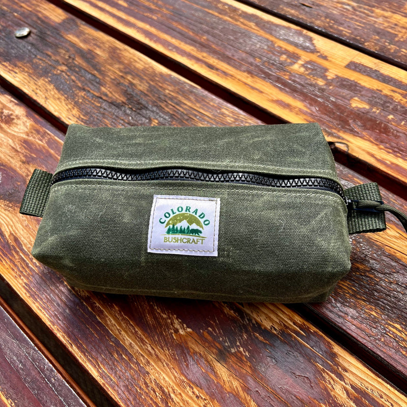 Load image into Gallery viewer, Heavy Duty Waxed Canvas Small Simple Box Pouch Bushcraft Survival Camping Possibles Dopp Grooming (Various Colors)
