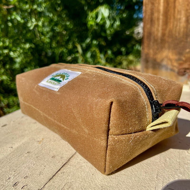 Load image into Gallery viewer, Heavy Duty Waxed Canvas Small Simple Box Pouch Bushcraft Survival Camping Possibles Dopp Grooming (Various Colors)
