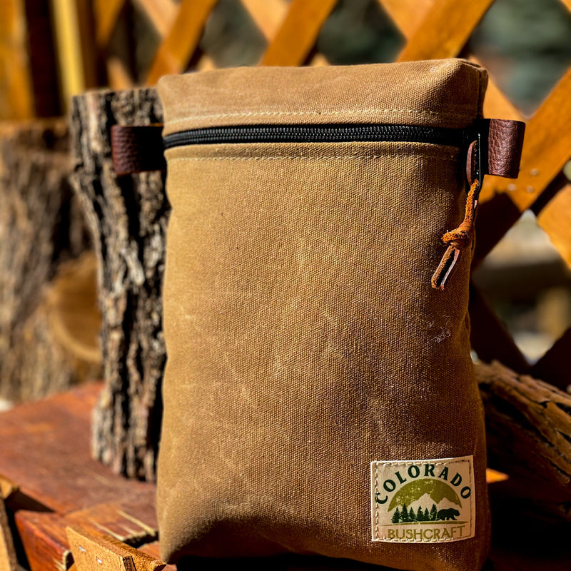 Load image into Gallery viewer, Handmade Medium Waxed Canvas Traditional EDC Pouch Bushcraft Survival Camping Possibles Dopp Grooming (Various Colors)
