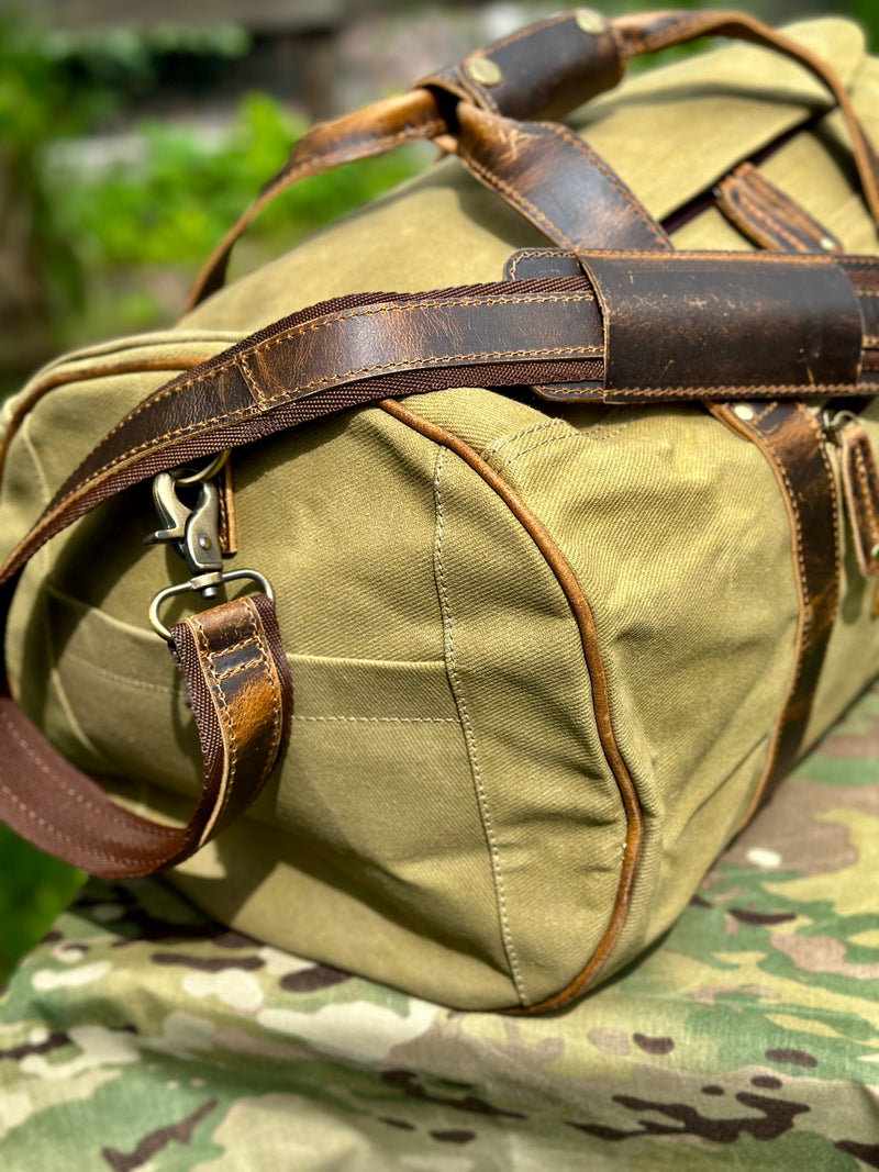 Load image into Gallery viewer, Clear Creek Bushcraft Duffle Bag
