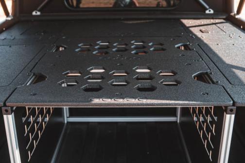 Load image into Gallery viewer, Rivian - R1T - 2022-Present - 1st Gen - 4.5&#39; Bed - Explore Series -  UltraLite - GFC - Flat Deck Panels
