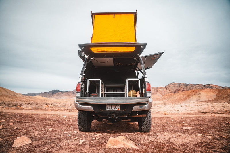 Load image into Gallery viewer, Toyota Tacoma - 2016-2023 - 3rd Gen - 5’ Bed - Explore Series - UltraLite - Super Pacific
