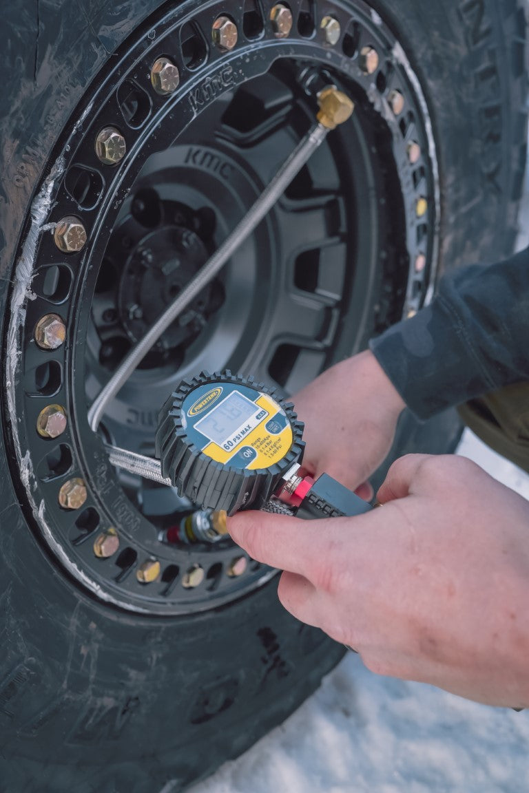 Load image into Gallery viewer, Monster Valve™ Tap3 (3/8-24) 5 pack with Install tools
